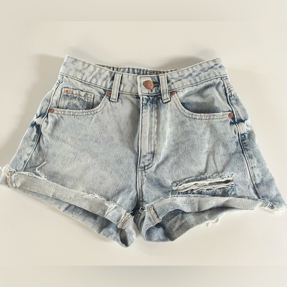 Garage denim shorts size 0 (24)